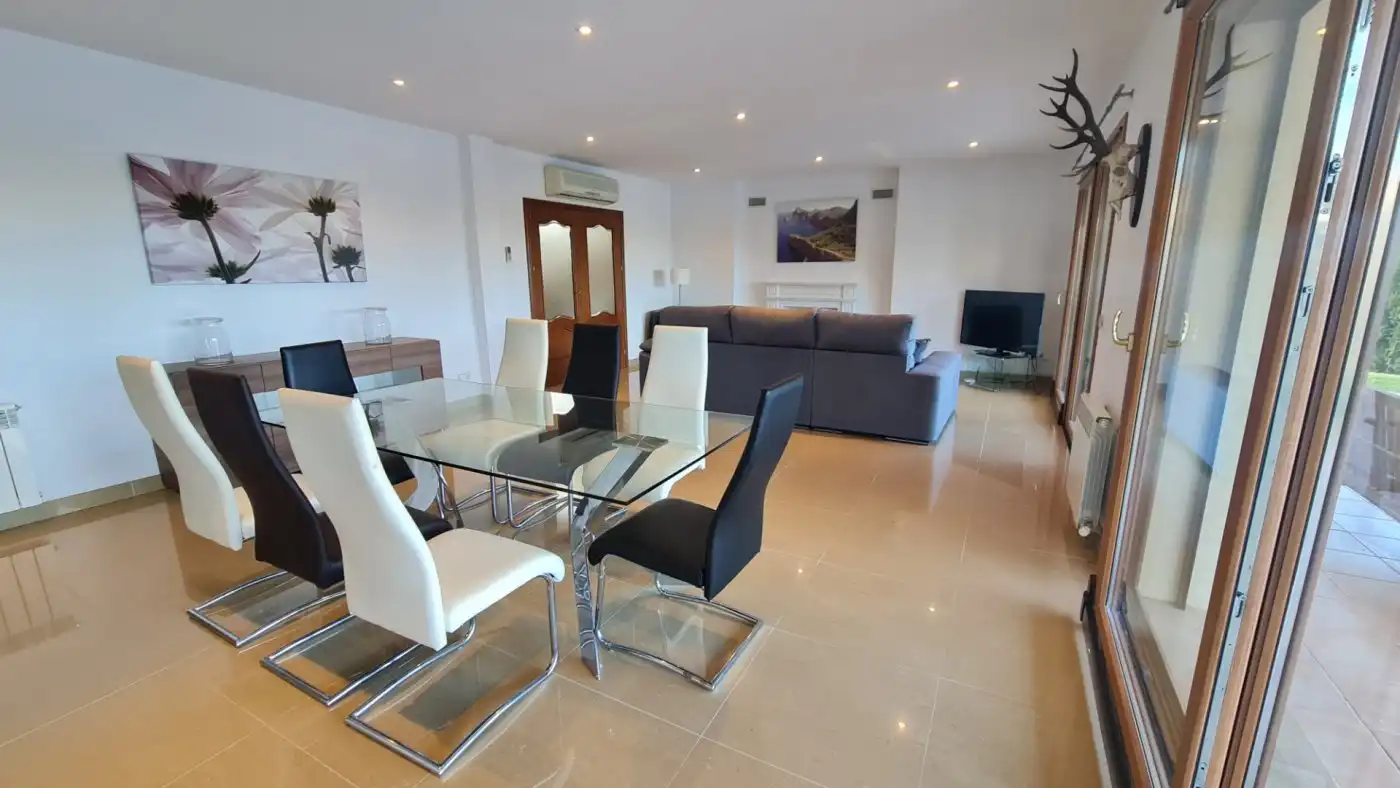 Living room of Houses for sale in Calvià  with Heating, Private garden and Terrace