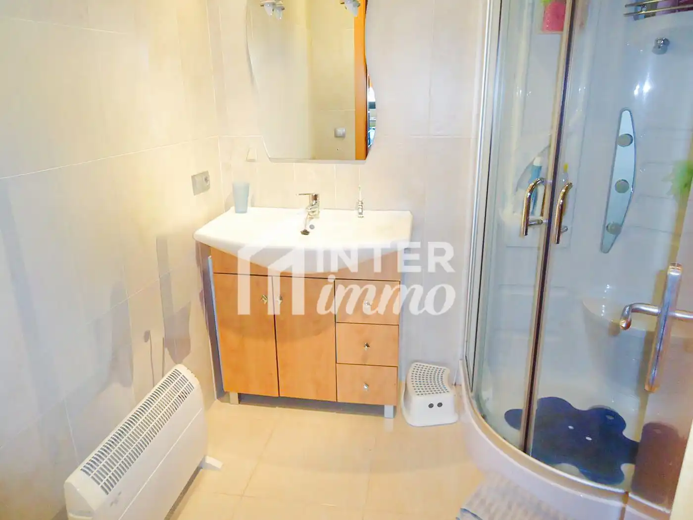 Apartamento con ascensor en venta en Carrer Torres i bages 14, imagen 3