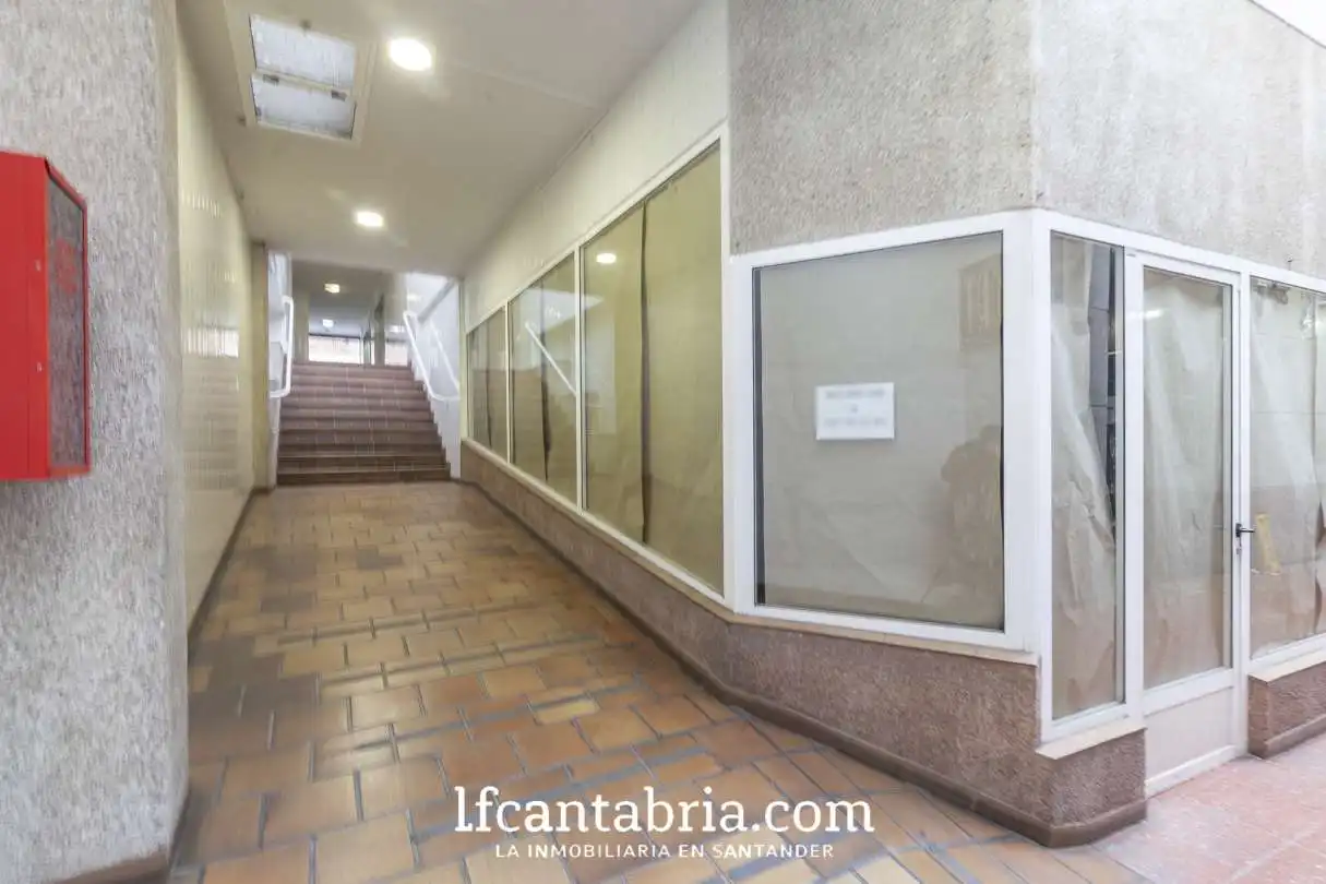 Business premises for sale in Muriedas, imagen 8