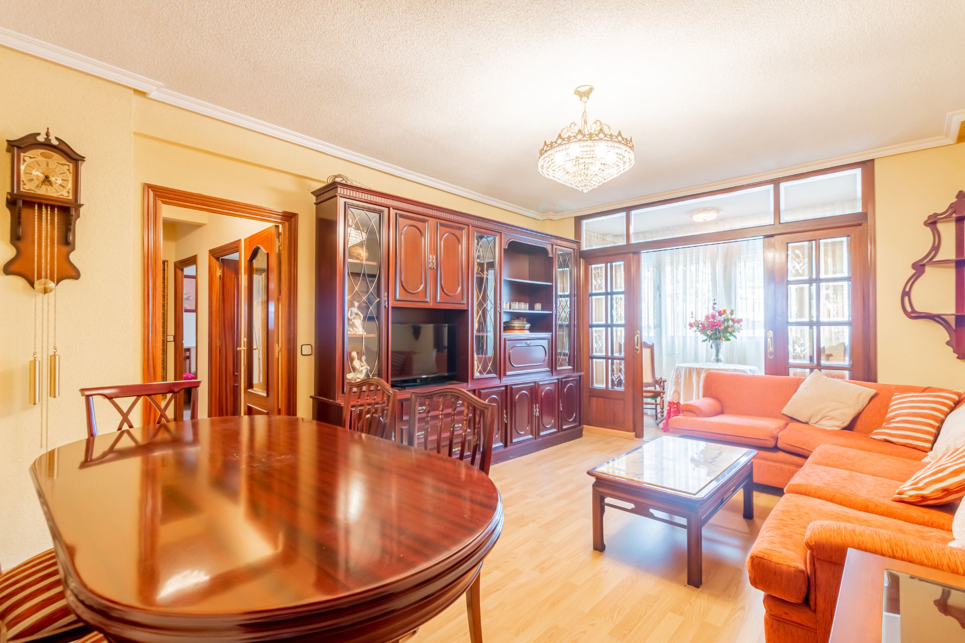 Living room of Flat for sale in  Madrid Capital  with Heating