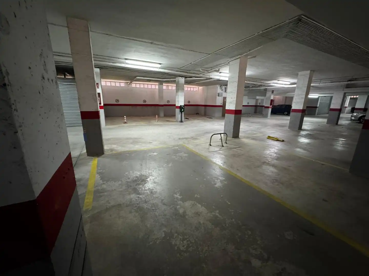 Parkplatz von Dachboden zum Verkauf in Torrevieja mit Klimaanlage, Terrasse und Möbliert