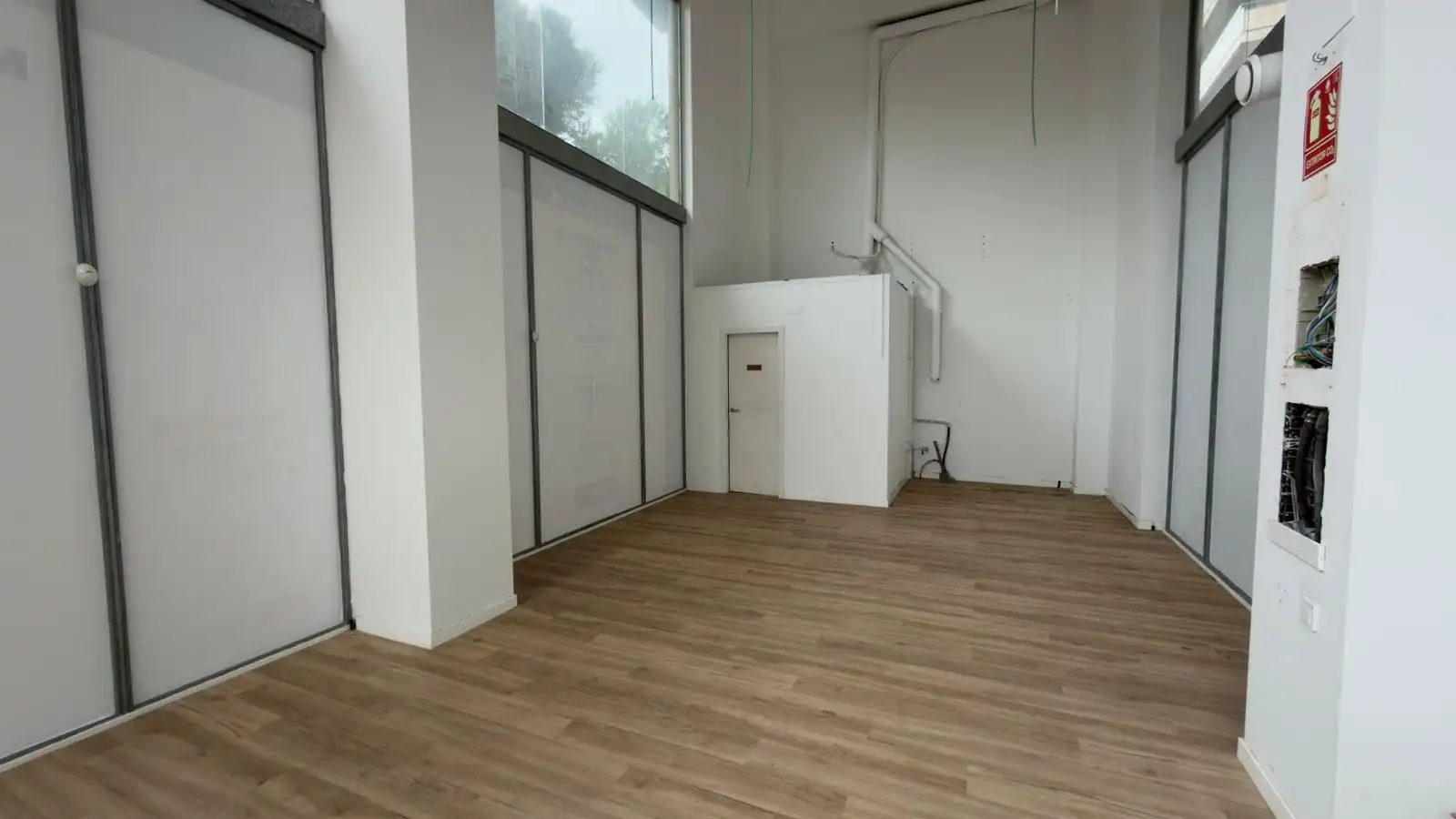 Local comercial en alquiler en Carrer Ernest Lluch 9, imagen 5