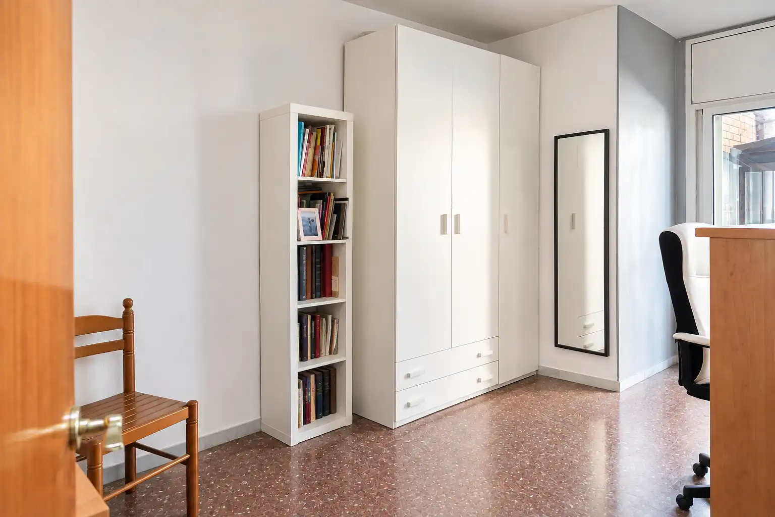 Piso con terraza en venta en Carrer de la Mare de Déu de Port 347, imagen 36