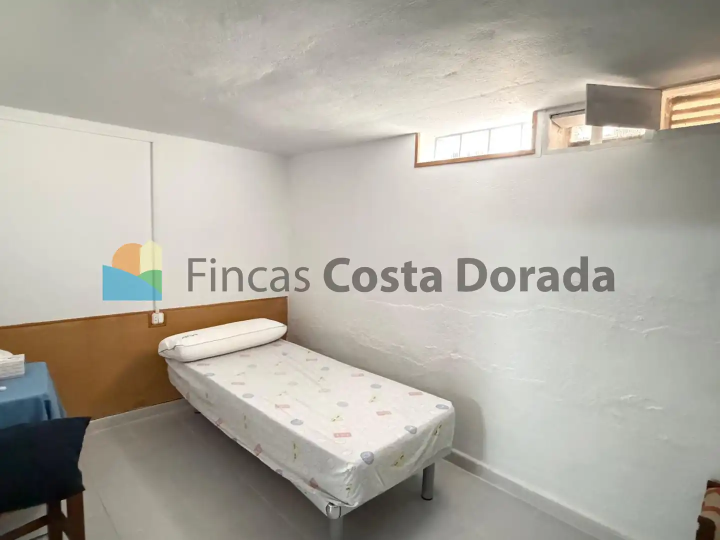 Casa adosada en venda en Cubelles amb Aire condicionat, Calefacció i Jardí privat