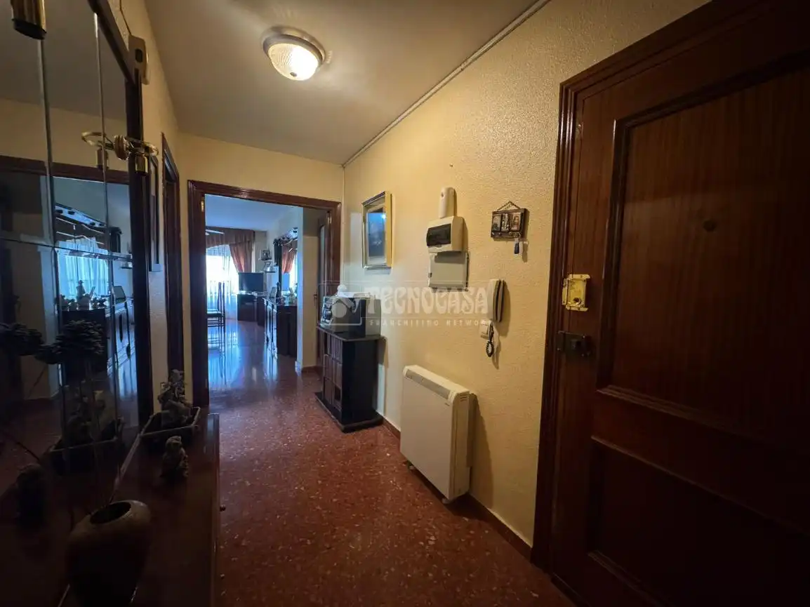 Flat with lift for sale in La Carolina, imagen 3