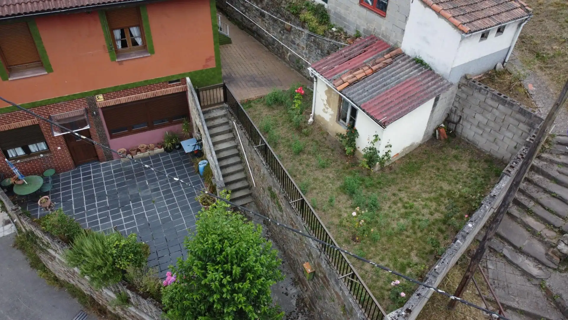 Jardín de Casa adosada en venta en Mieres (Asturias)