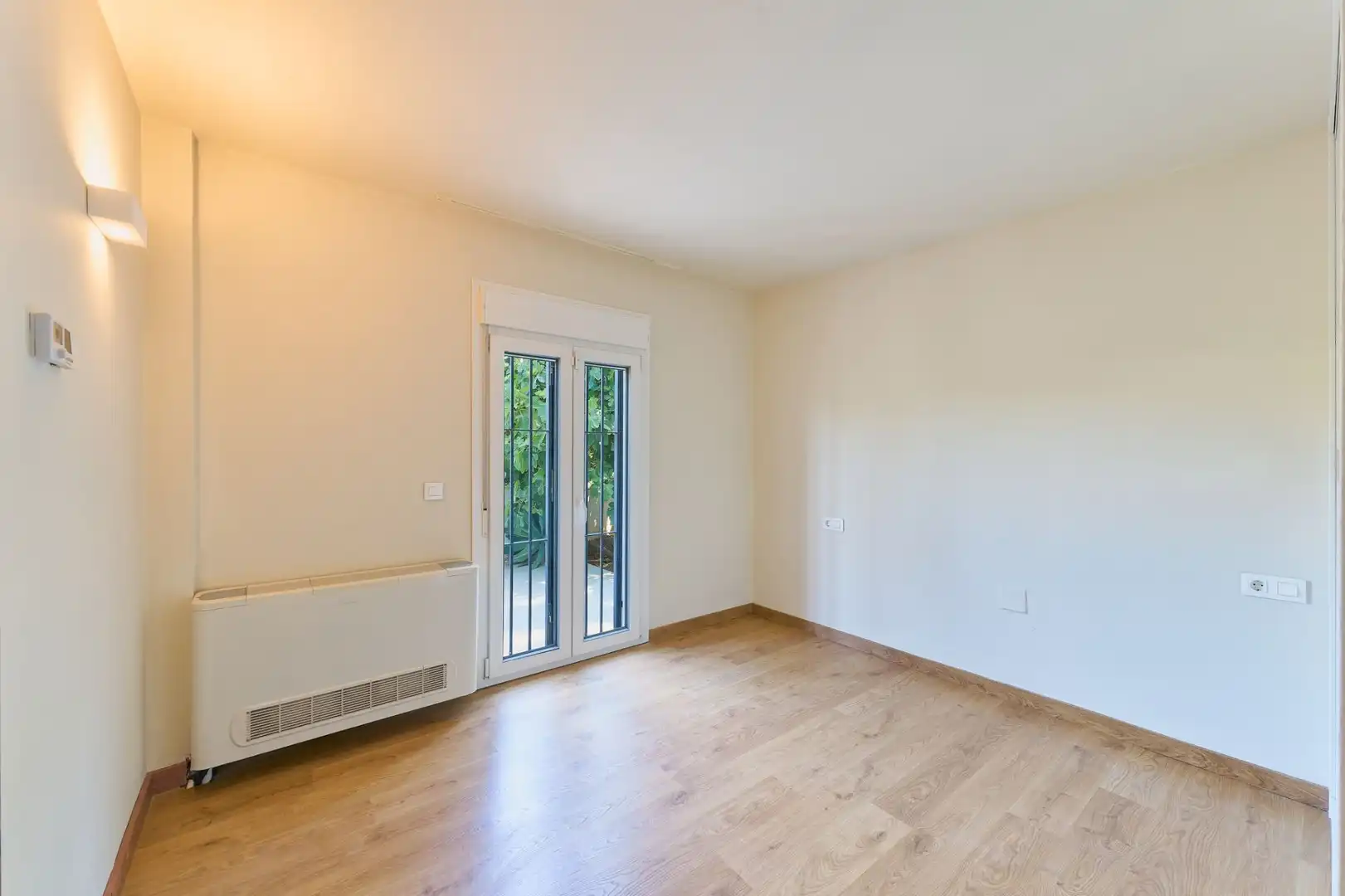 Habitación de Casa o chalet en venta en Málaga con Aire acondicionado, Calefacción y Jardín privado