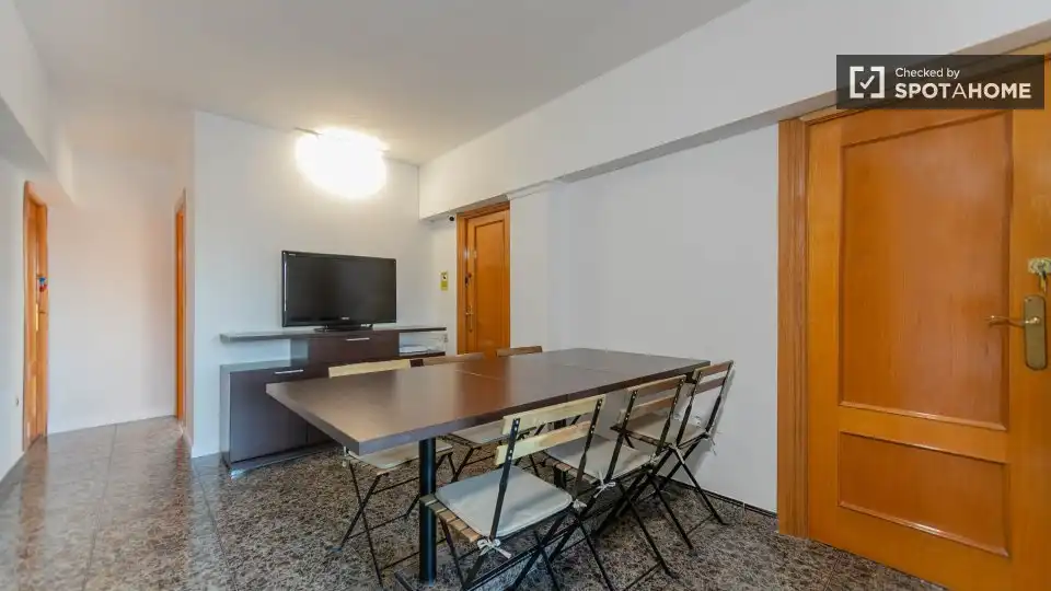 Comedor de Piso de alquiler en Valencia con Aire acondicionado, Calefacción y Amueblado