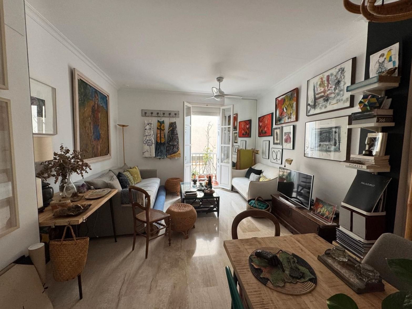Sala d'estar de Pis en venda en  Cádiz Capital amb Balcó