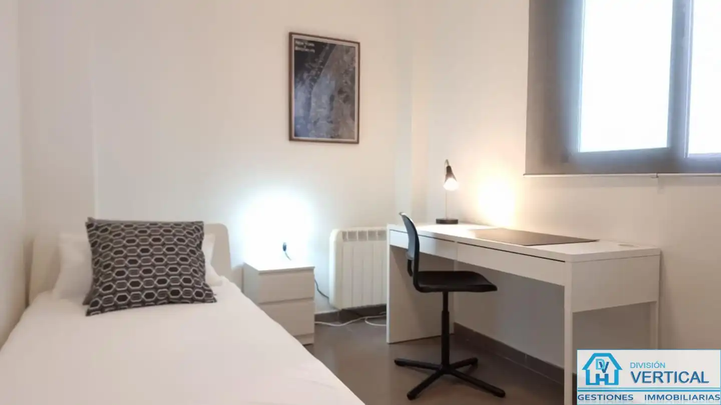 Bedroom of Flat for rent in Utiel  with Furnished