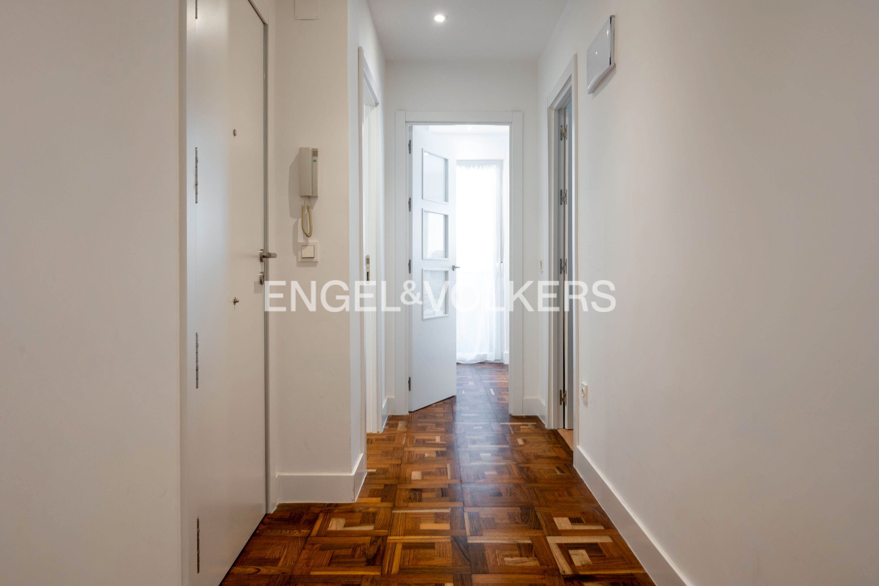 Apartment for sale in Zarautz  with Heating, Storage room and Furnished