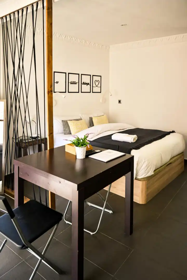 Habitación de Estudio en venta en Granada