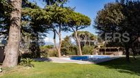 Jardí de Finca rústica en venda en Llinars del Vallès amb Aire condicionat, Terrassa i Piscina