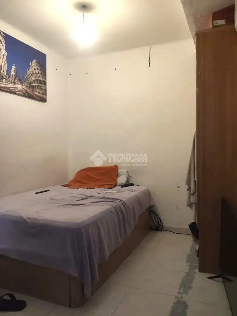 Habitación de Piso en venta en Madrid con Aire acondicionado y Balcón