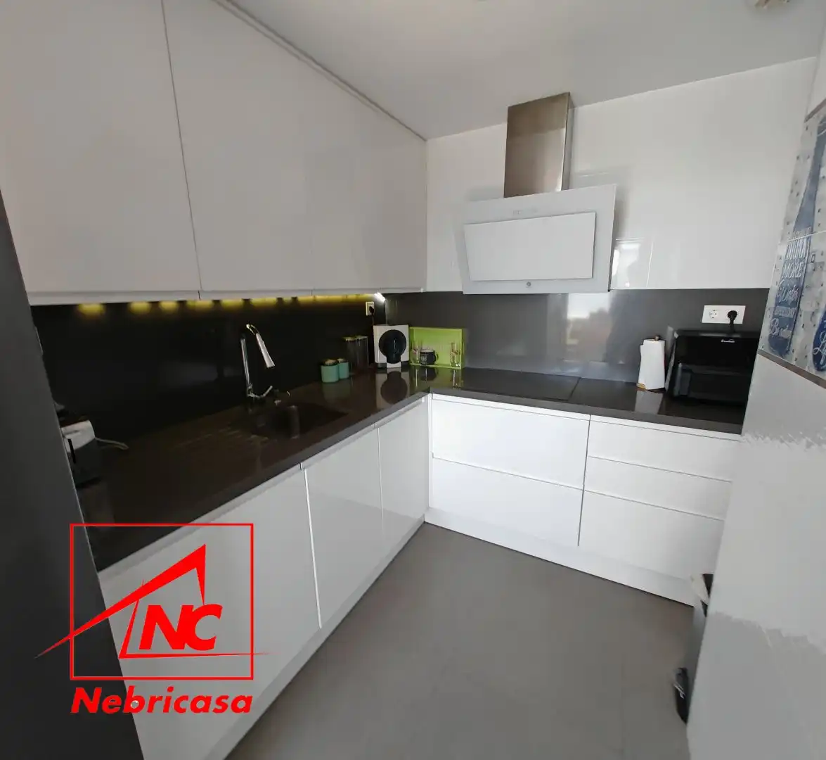 Kitchen of Attic for sale in Sanlúcar de Barrameda  with Air Conditioner, Terrace and Storage room