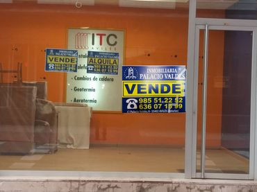 Locale commerciale in vendita a Centro