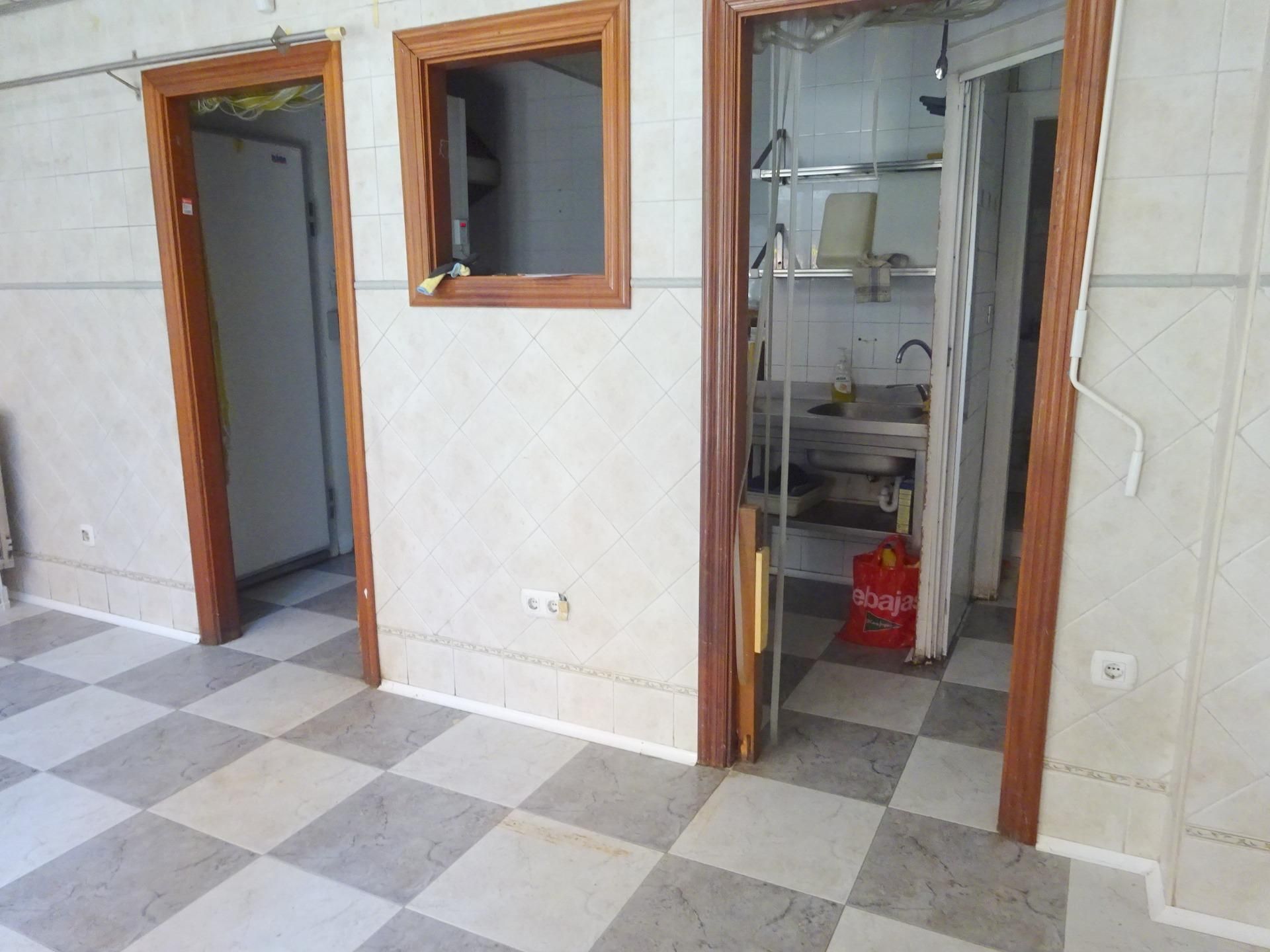Premises to rent in Santutxu - Basarrate