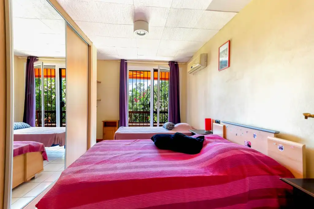 Dormitori de Casa o xalet en venda en Benalmádena amb Aire condicionat, Calefacció i Jardí privat