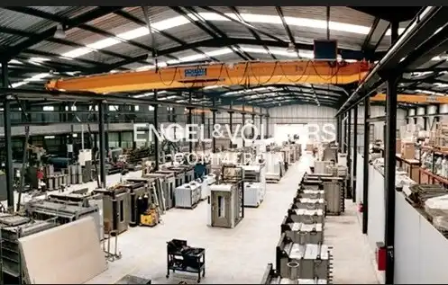 Fabrikhallen zur Miete in Santa Perpètua de Mogoda