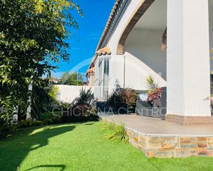 Jardí de Casa o xalet en venda en Chiclana de la Frontera amb Piscina