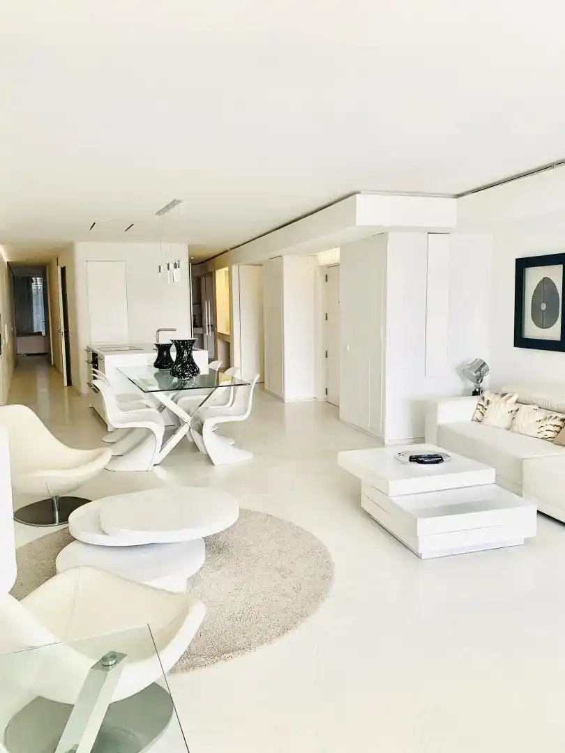 Sala de estar de Apartamento de alquiler en Marina Botafoc - Platja de Talamanca