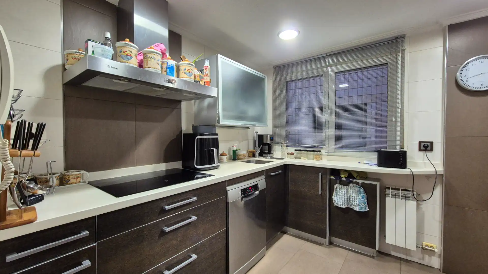 Küche von Wohnung zum Verkauf in Palencia mit Balkon