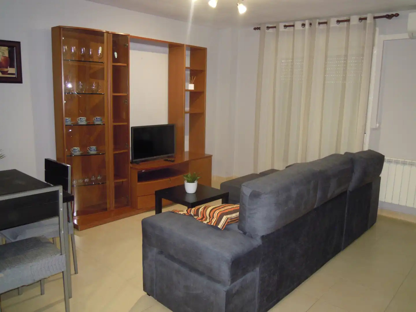 Sala de estar de Dúplex de alquiler en Camarma de Esteruelas con Aire acondicionado, Amueblado y Horno