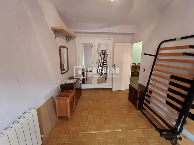 Piso en venta en Madrid con Calefacción, Parquet y Terraza