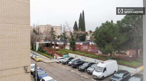 Foto 5 de Piso para compartir en Apóstol Santiago,  Madrid Capital