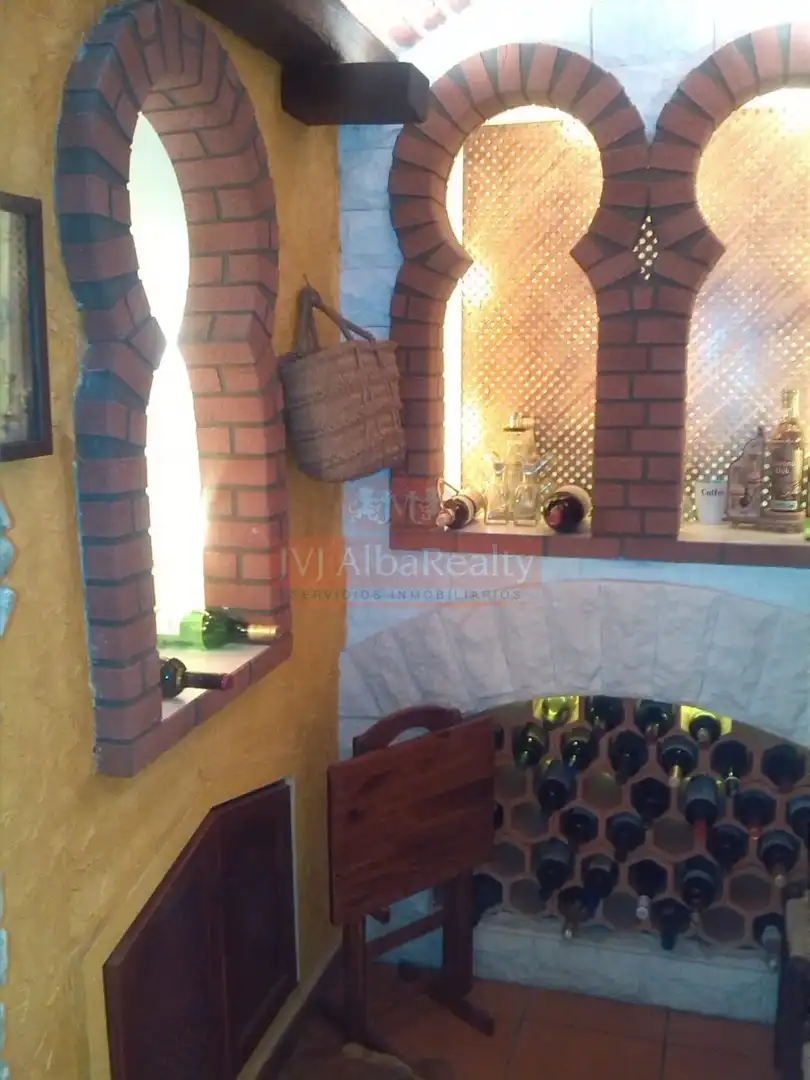 Casa adosada de alquiler en Albacete con Aire acondicionado, Calefacción y Jardín privado
