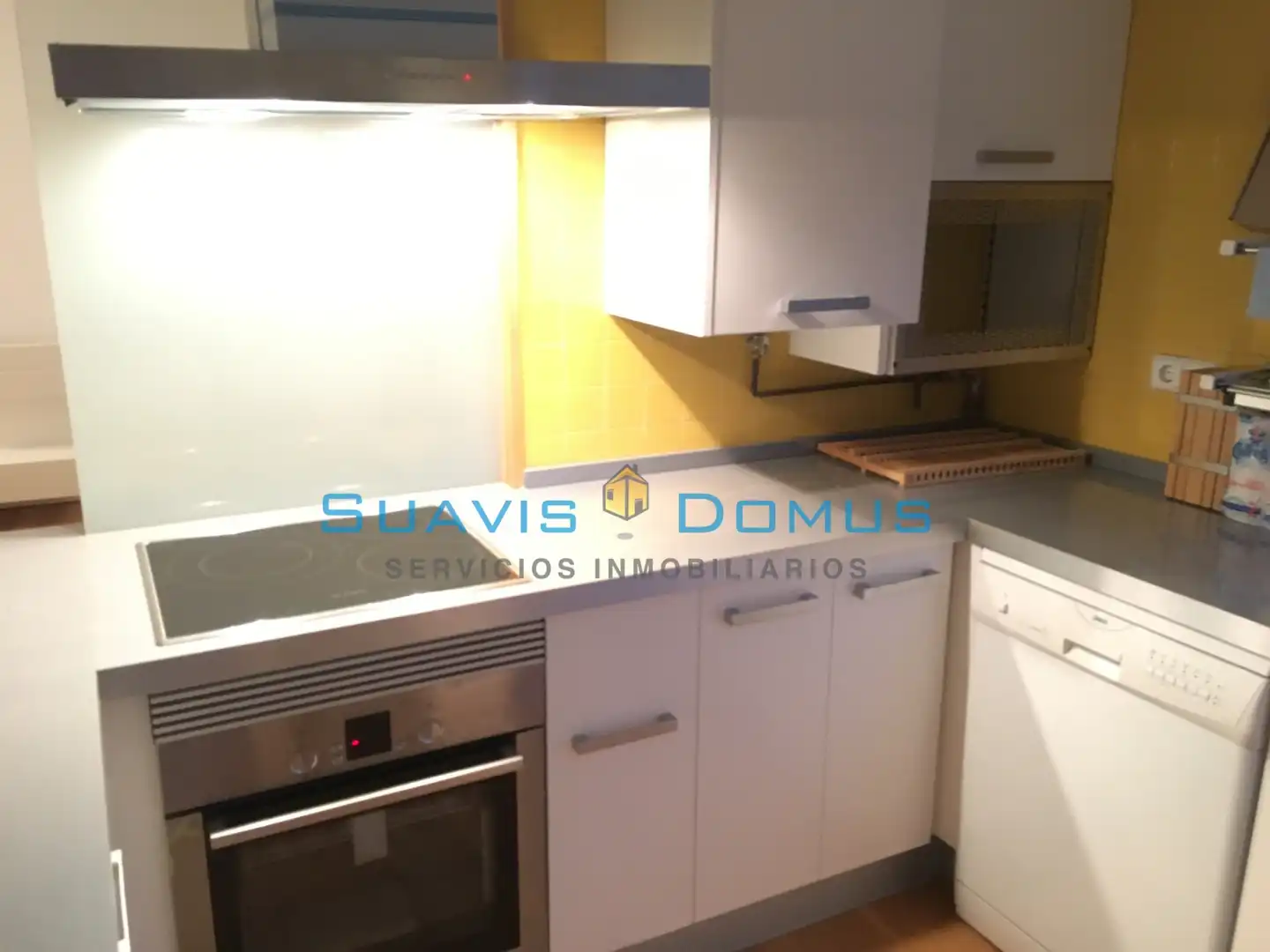 Cocina de Apartamento de alquiler en Zamora Capital  con Calefacción, Amueblado y Horno