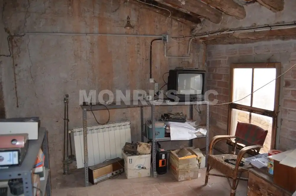 Country house zum Verkauf in El Vilosell mit Abstellraum und Balkon