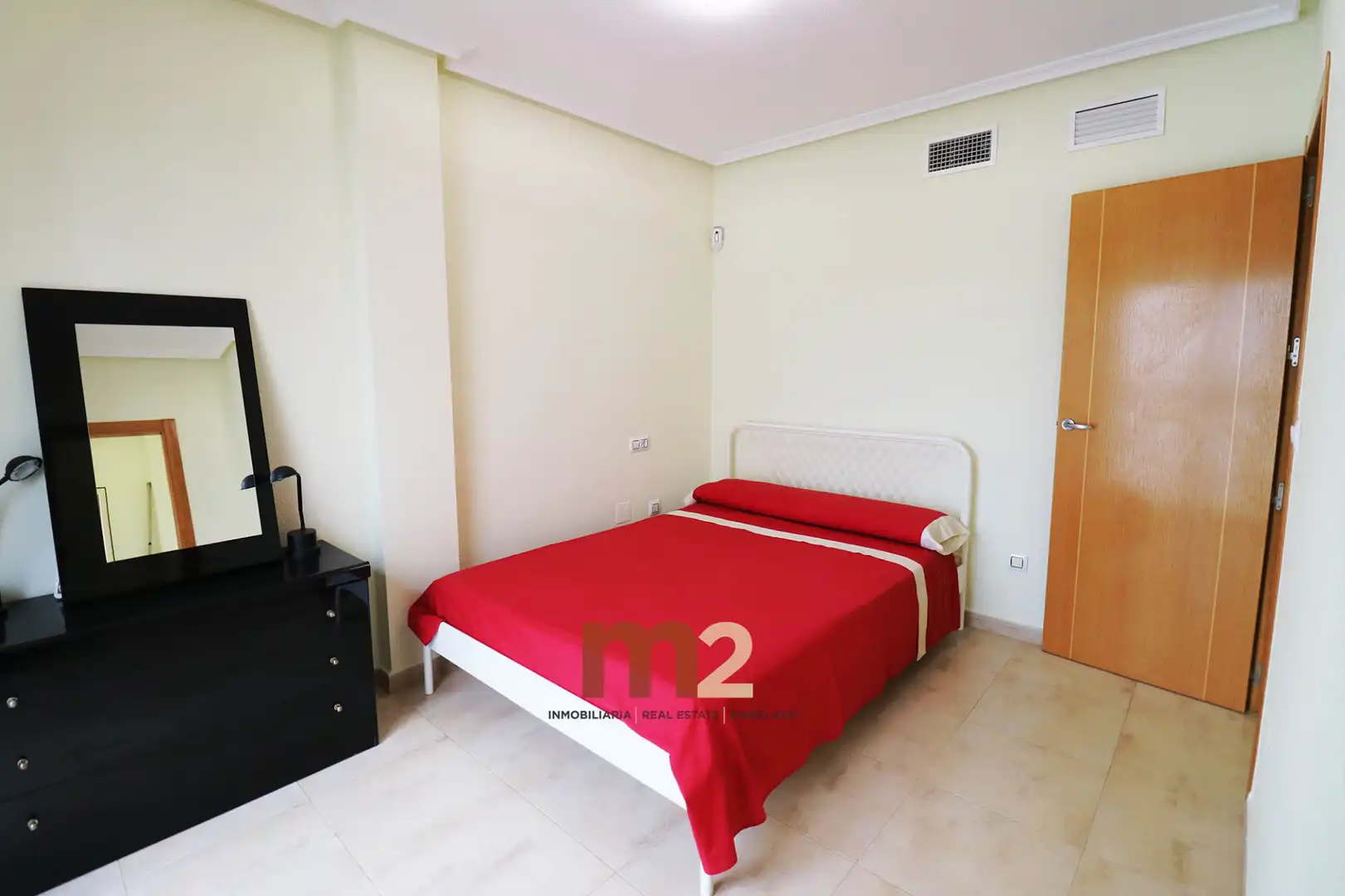 Dormitori de Casa o xalet en venda en Guardamar del Segura amb Aire condicionat, Terrassa i Moblat