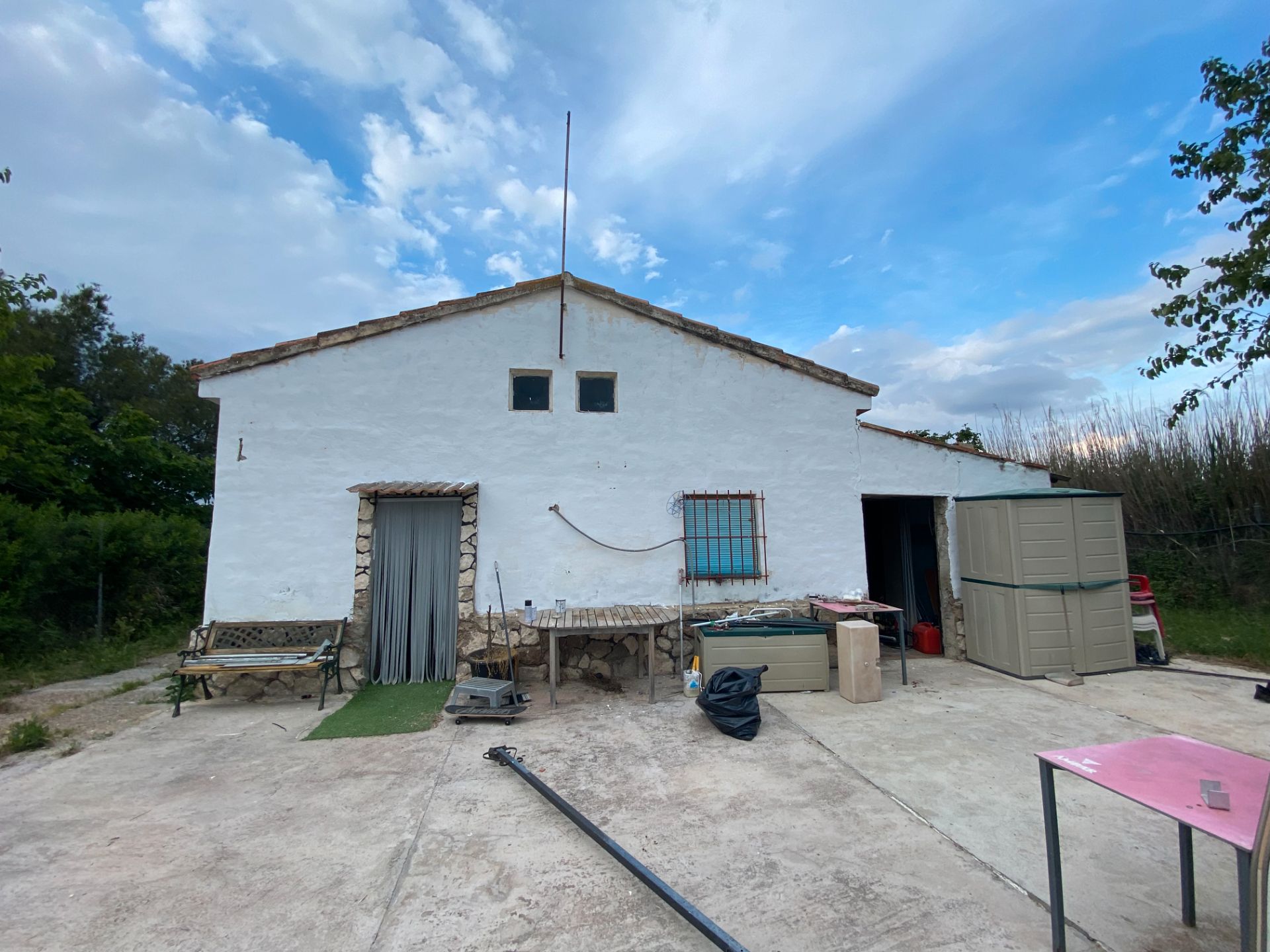 Exterior view of House or chalet for sale in Nuez de Ebro  with Private garden, Storage room and Swimming Pool