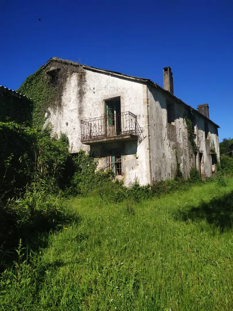Casa amb jardí en venda a Brión, imagen 3