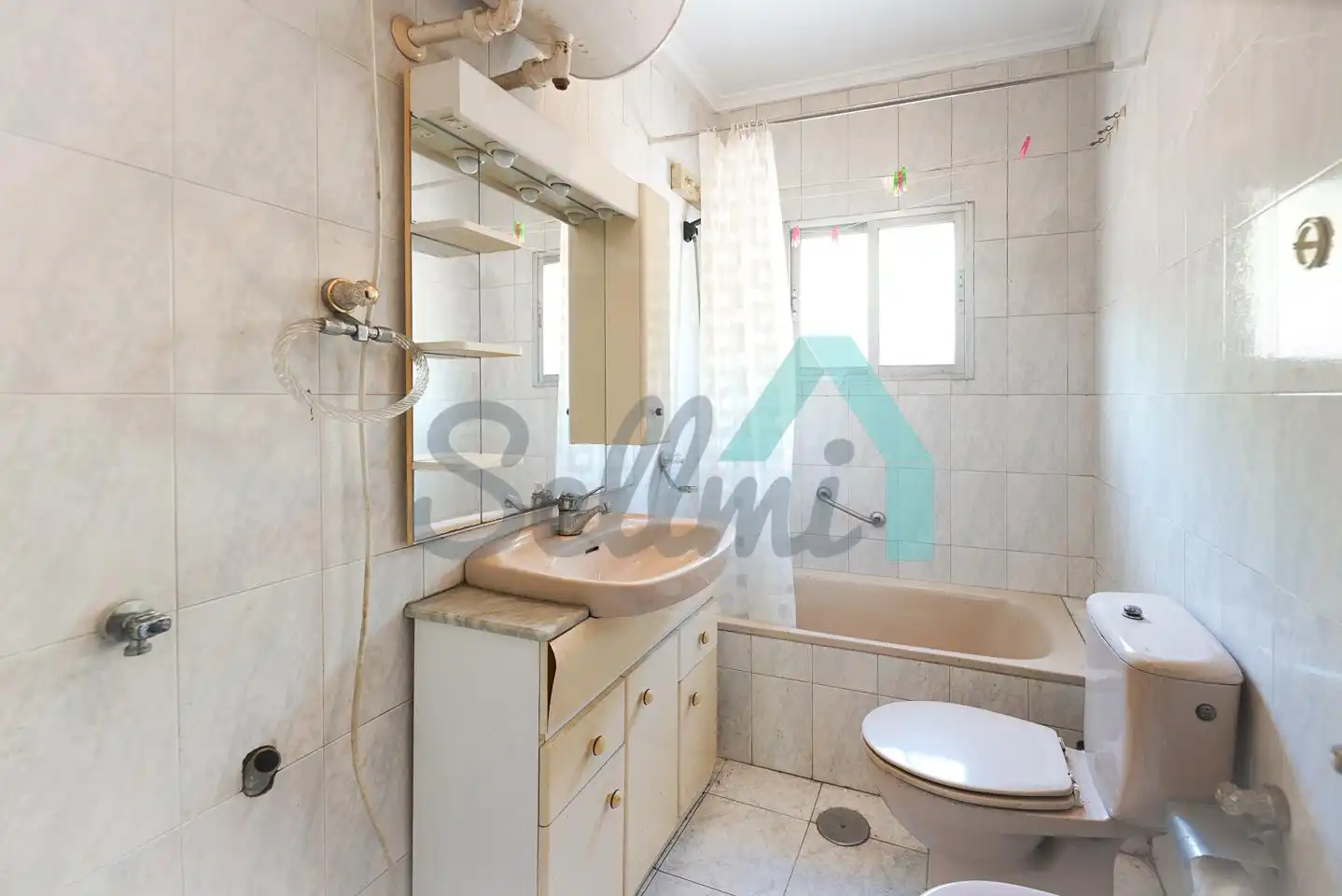 Baño de Piso de alquiler en Aller