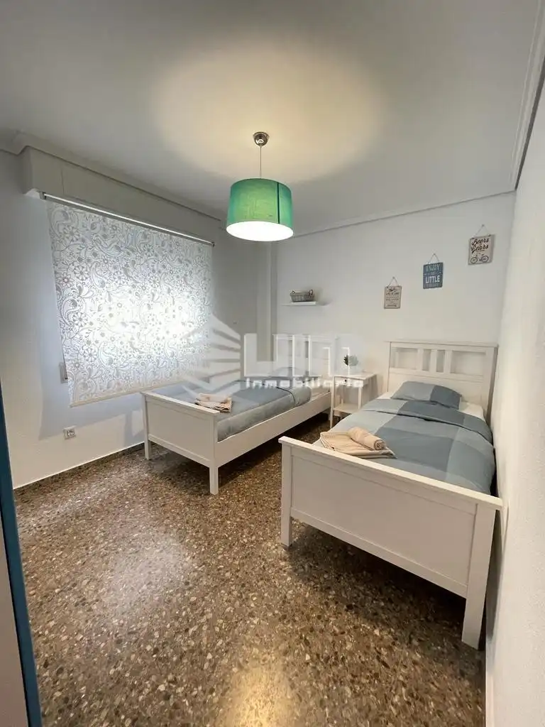Piso con ascensor en venta en CALLE CANOVAS DEL CASTILLO, imagen 6