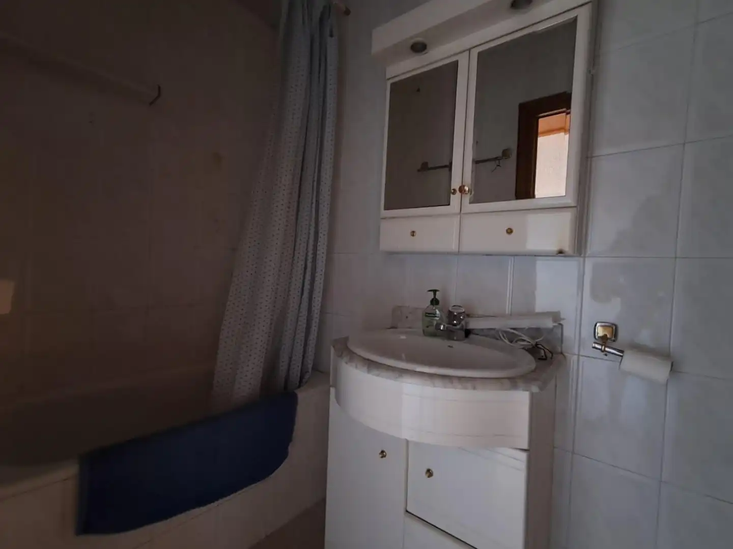 Bany de Apartament en venda en L'Hospitalet de Llobregat