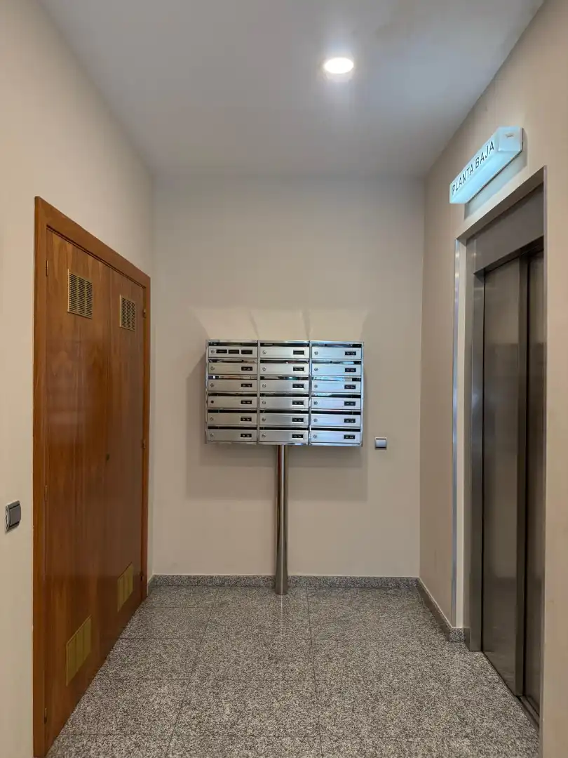 Appartamento con terrazza in vendita a Carrer de la Riera Mariona, imagen 18