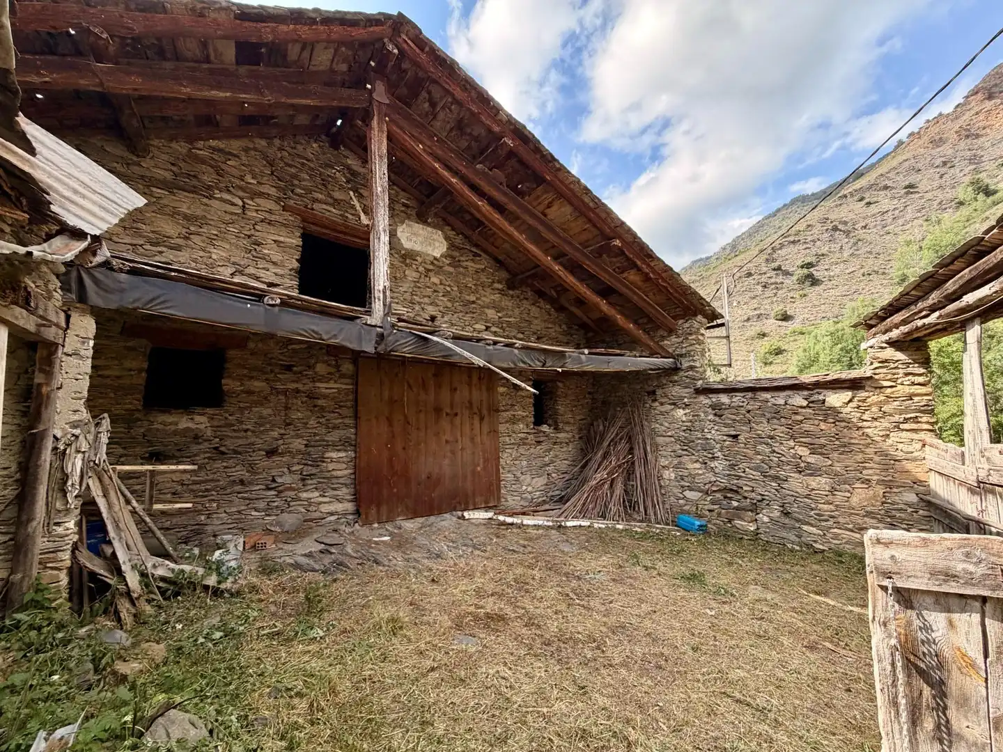 Vista exterior de Finca rústica en venda en Farrera