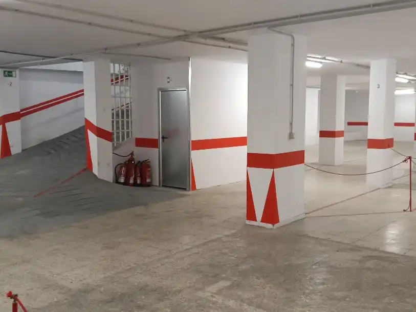 Parking of Garage for rent in Santa Cruz de Tenerife  with Alarm