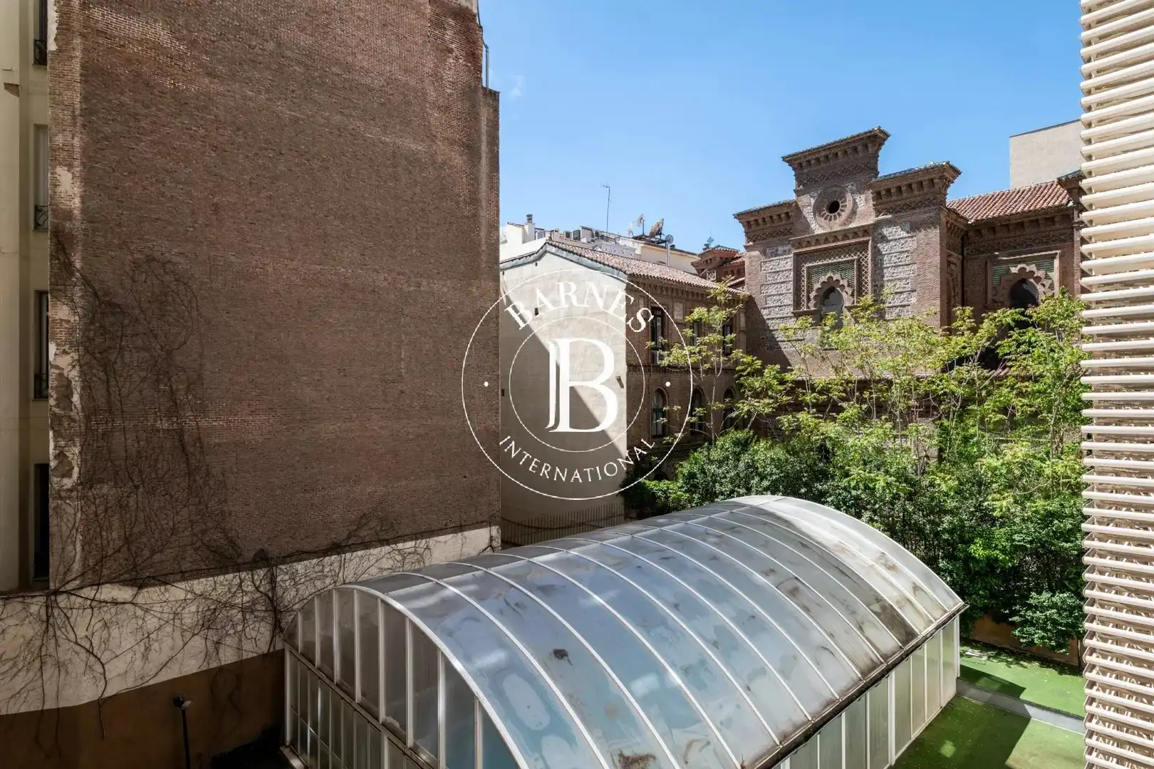 Garten von Wohnung zur Miete in Madrid mit Klimaanlage, Heizung und Abstellraum