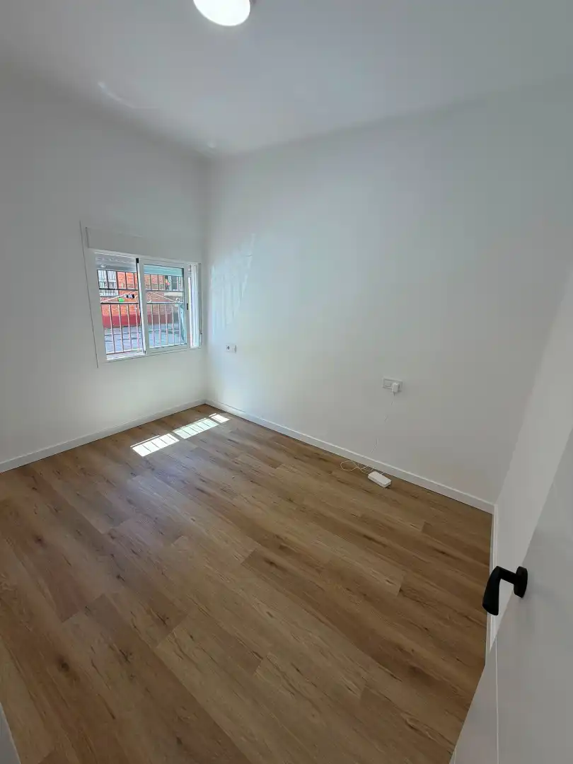 Habitación de Piso en venta en Vilanova i la Geltrú con Parquet