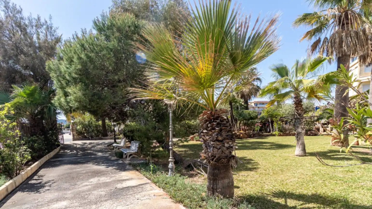 Jardí de Casa o xalet en venda en Dénia amb Aire condicionat, Calefacció i Jardí privat