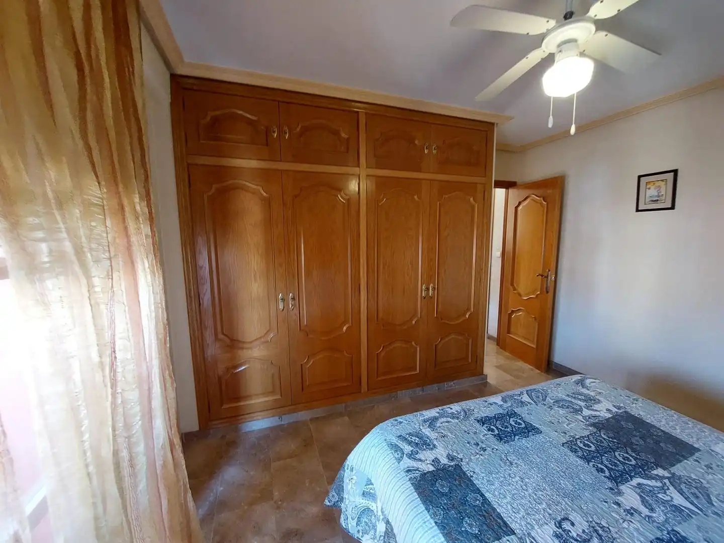 Habitación de Edificio en venta en Alicante / Alacant