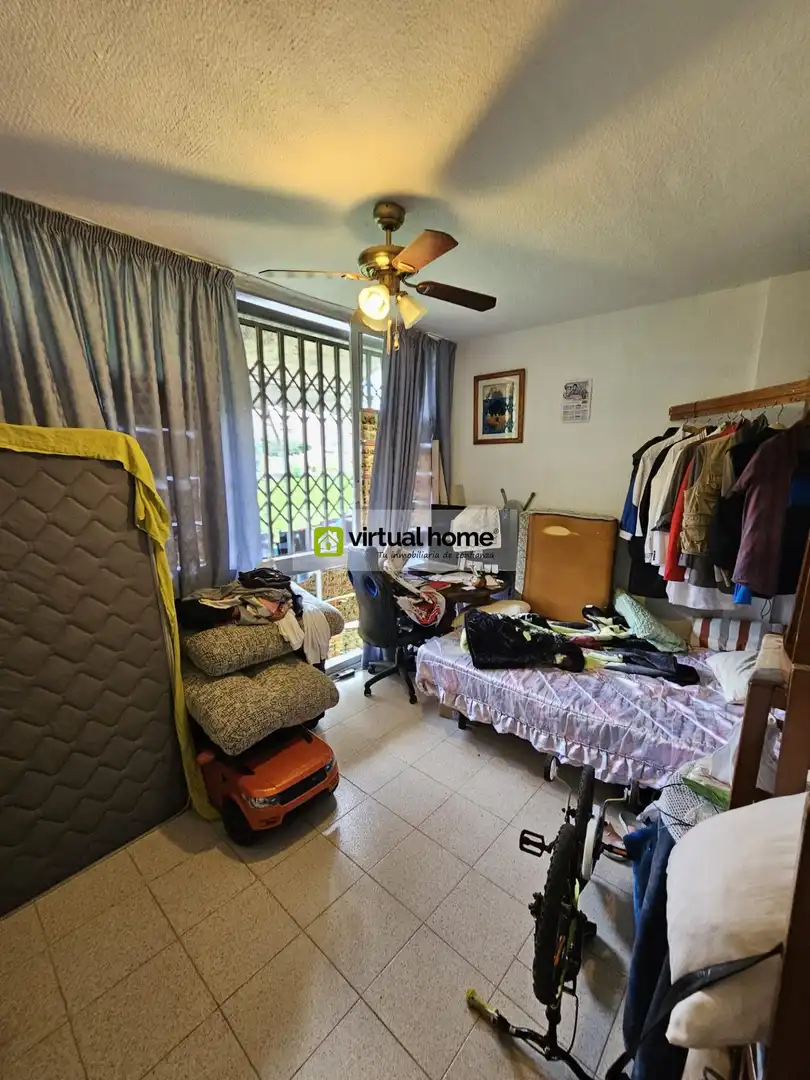Dormitori de Pis en venda en Benidorm amb Jardí privat, Terrassa i Piscina comunitària