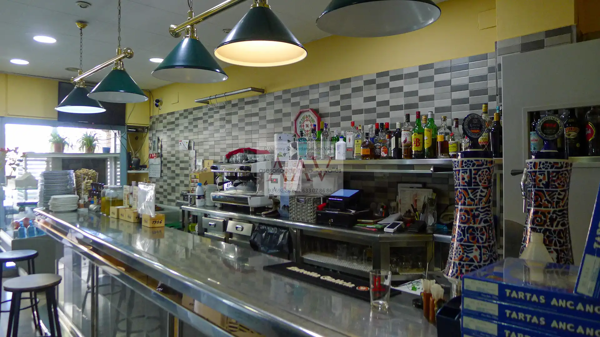Business premises for transfer in Centre - Eixample – Can Llobet, imagen 16