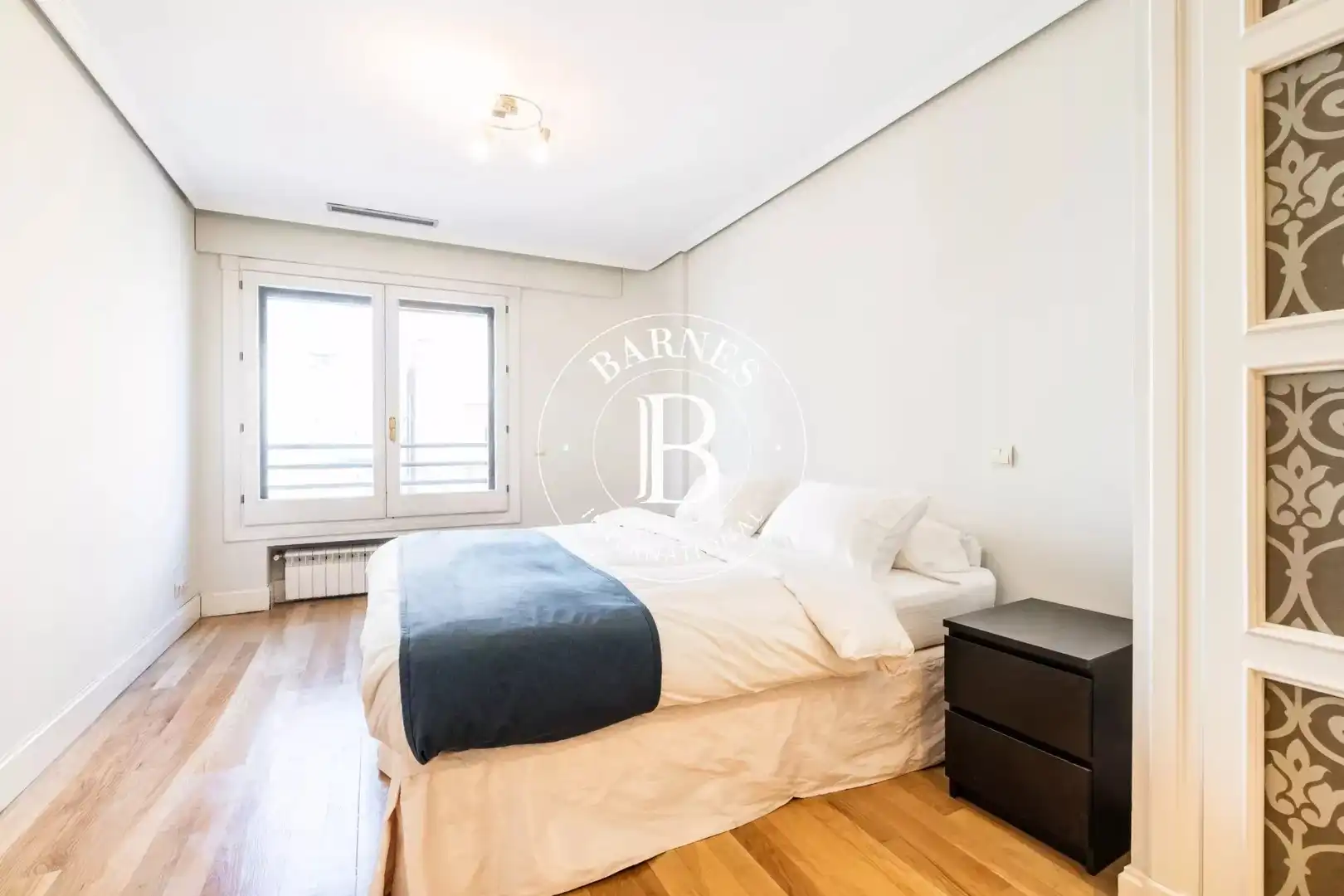Schlafzimmer von Wohnung zur Miete in Madrid mit Klimaanlage, Heizung und Abstellraum