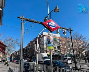 Exterior view of Flat for sale in  Madrid Capital  with Air Conditioner, Private garden and Storage room