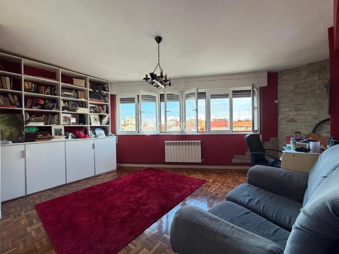 Sala de estar de Piso en venta en Castro-Urdiales